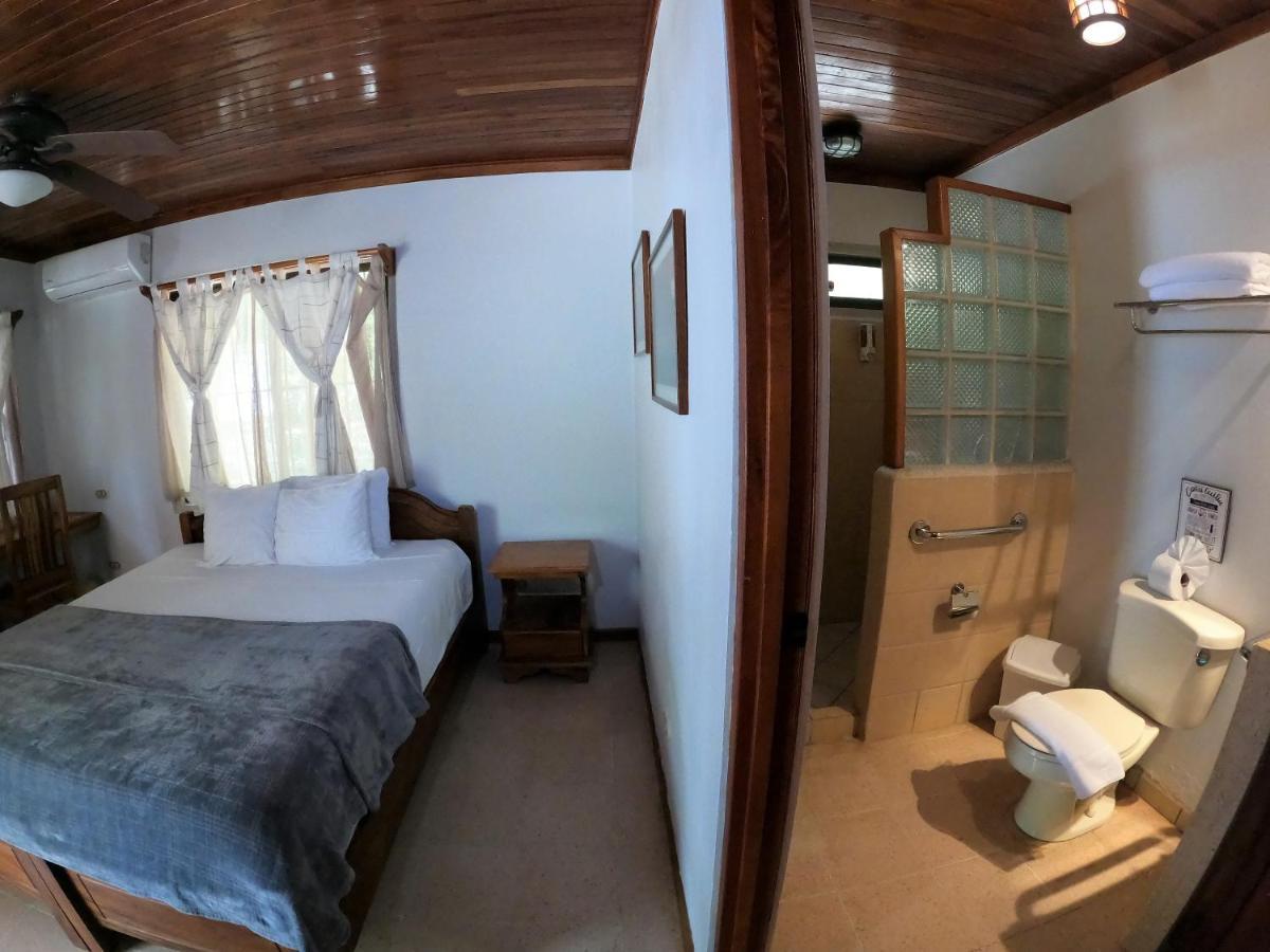 Casa Cecilia Beach Front Playa Santa Teresa  Экстерьер фото