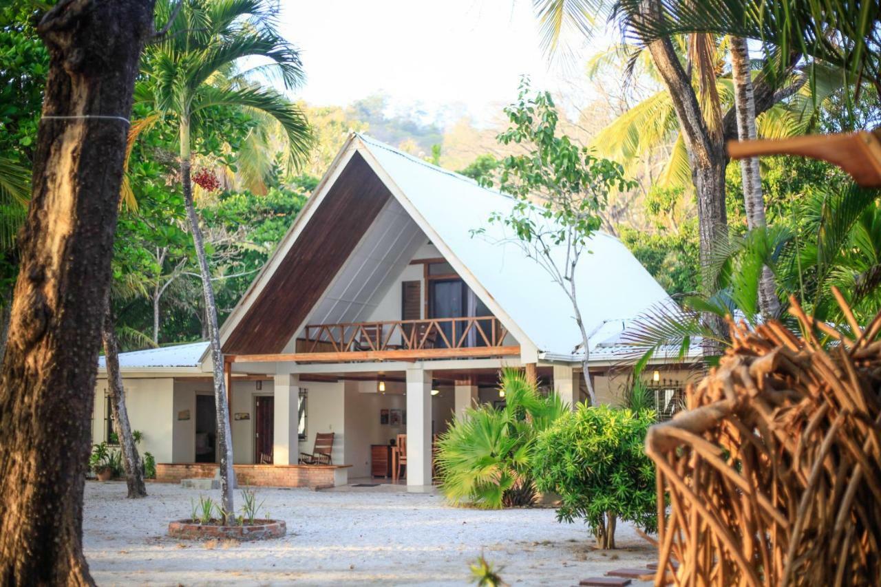 Casa Cecilia Beach Front Playa Santa Teresa  Экстерьер фото