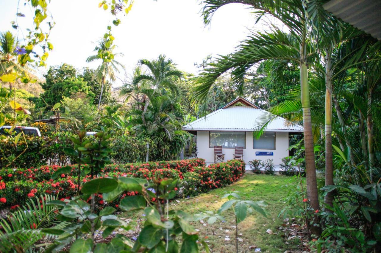 Casa Cecilia Beach Front Playa Santa Teresa  Экстерьер фото